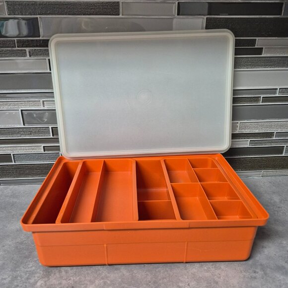 Vintage Tupperware Tuppercraft Stow N Go Sewing Box and Gutermann Thread Lot - Picture 10 of 15